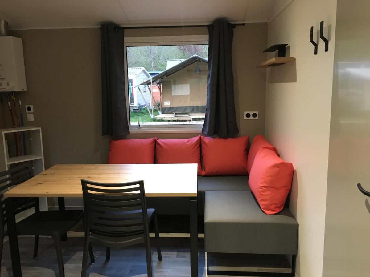 Camping De La Bonnette Caylus Exterior foto